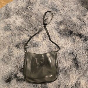 Patricia Nash Womens Blafk Leather  Adjustable Strap Classic Crossbody Bag